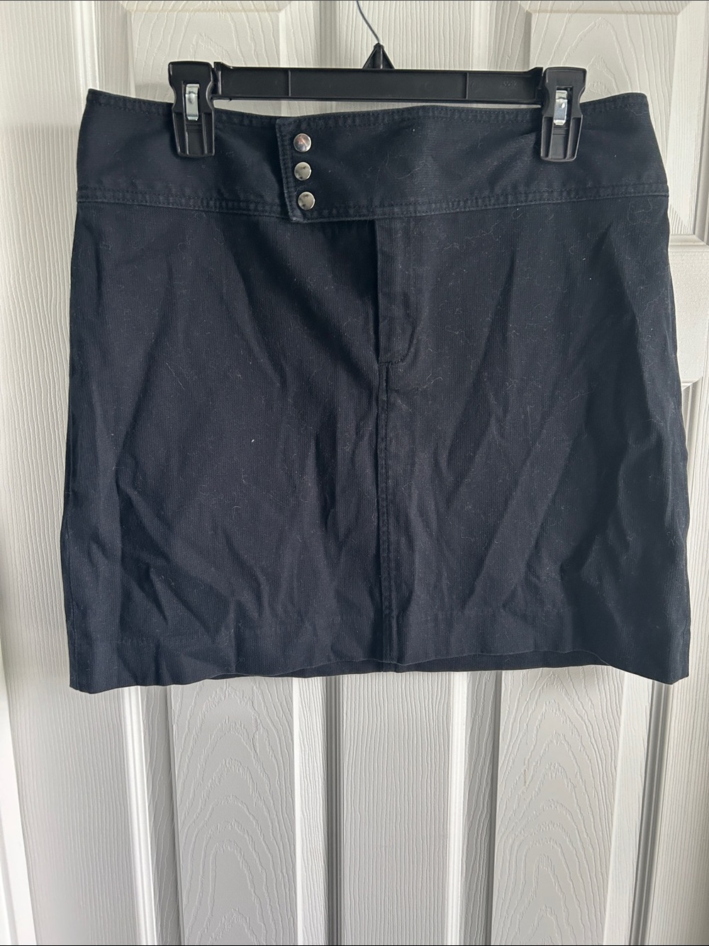 Banana Republic Skirt with Front Button Waist